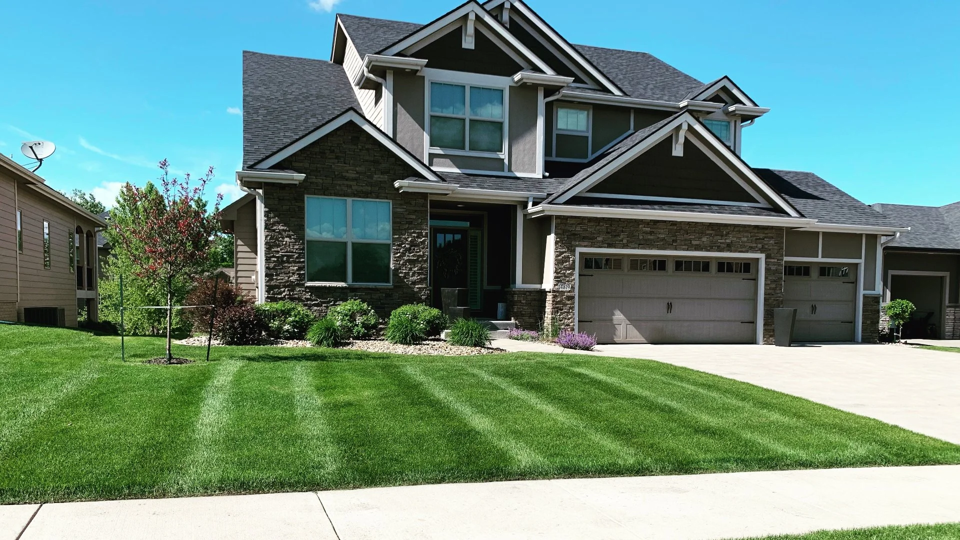 When Should You Fertilize Your Grass in Iowa in the Spring?